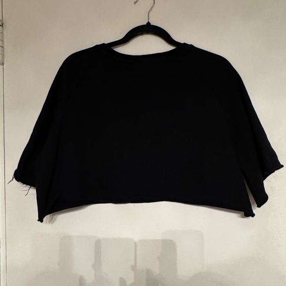 Blvck Tee. Cropped. Size: M. Oversized. - Picture 5 of 6